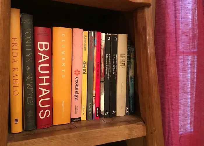 Domus Aurea Gæstehus Carpi